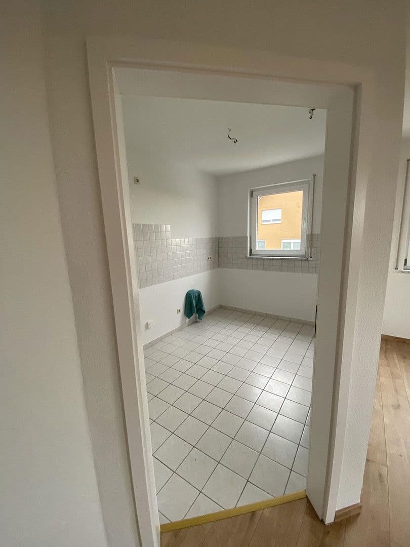 Pronájem bytu 2+1 62 m², Eschenweg 2, Schkopau, Sasko-Anhaltsko Pronájem bytu 2+1 62 m², Eschenweg 2, Schkopau, Sasko-Anhaltsko