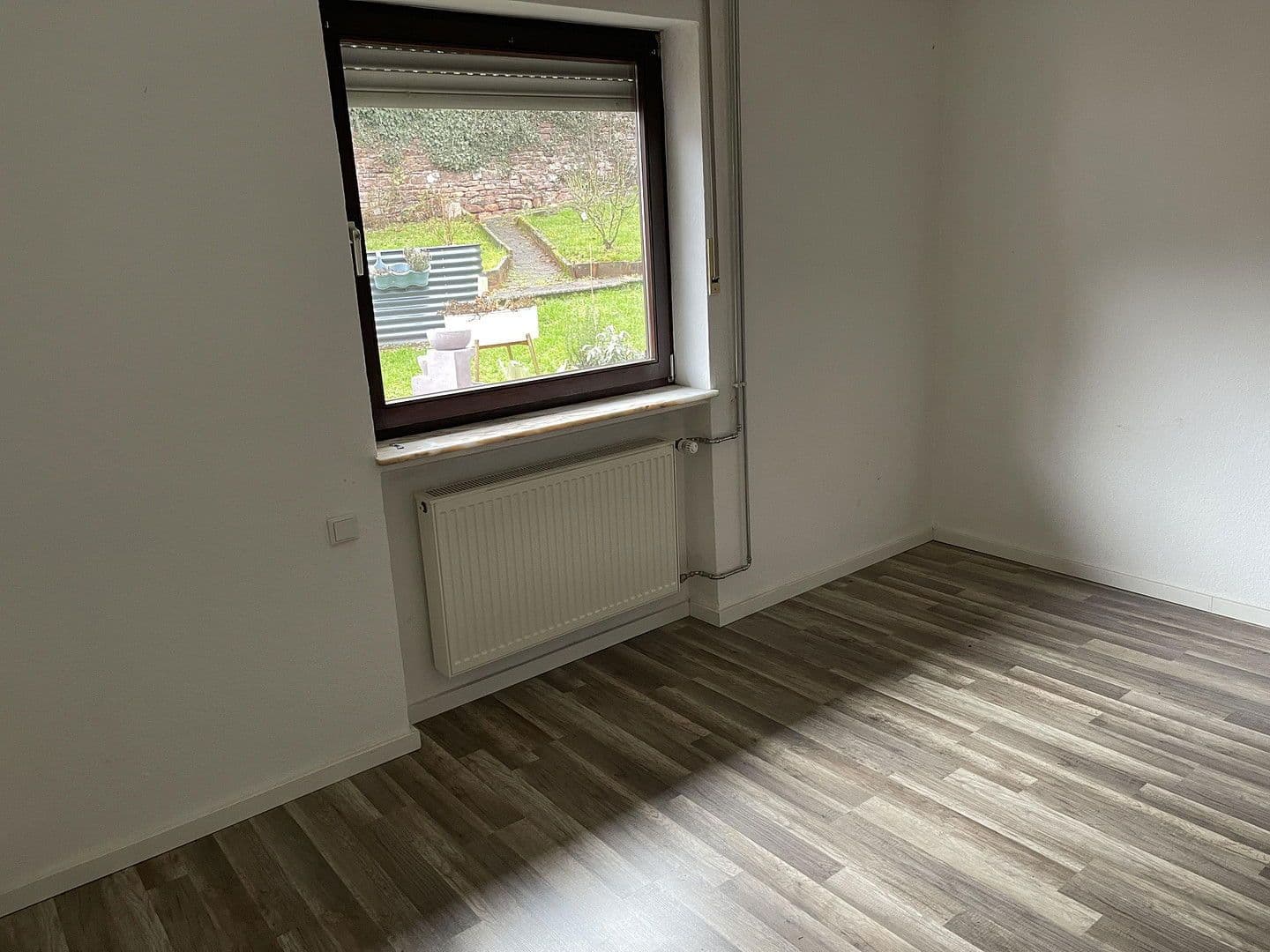 Prodej domu 192 m², pozemek 467 m², Gerolstein, Porýní-Falc Prodej domu 192 m², pozemek 467 m², Gerolstein, Porýní-Falc