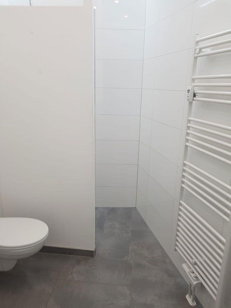 Prodej domu 365 m², pozemek 501 m², Rabenau, Hessen Prodej domu 365 m², pozemek 501 m², Rabenau, Hessen