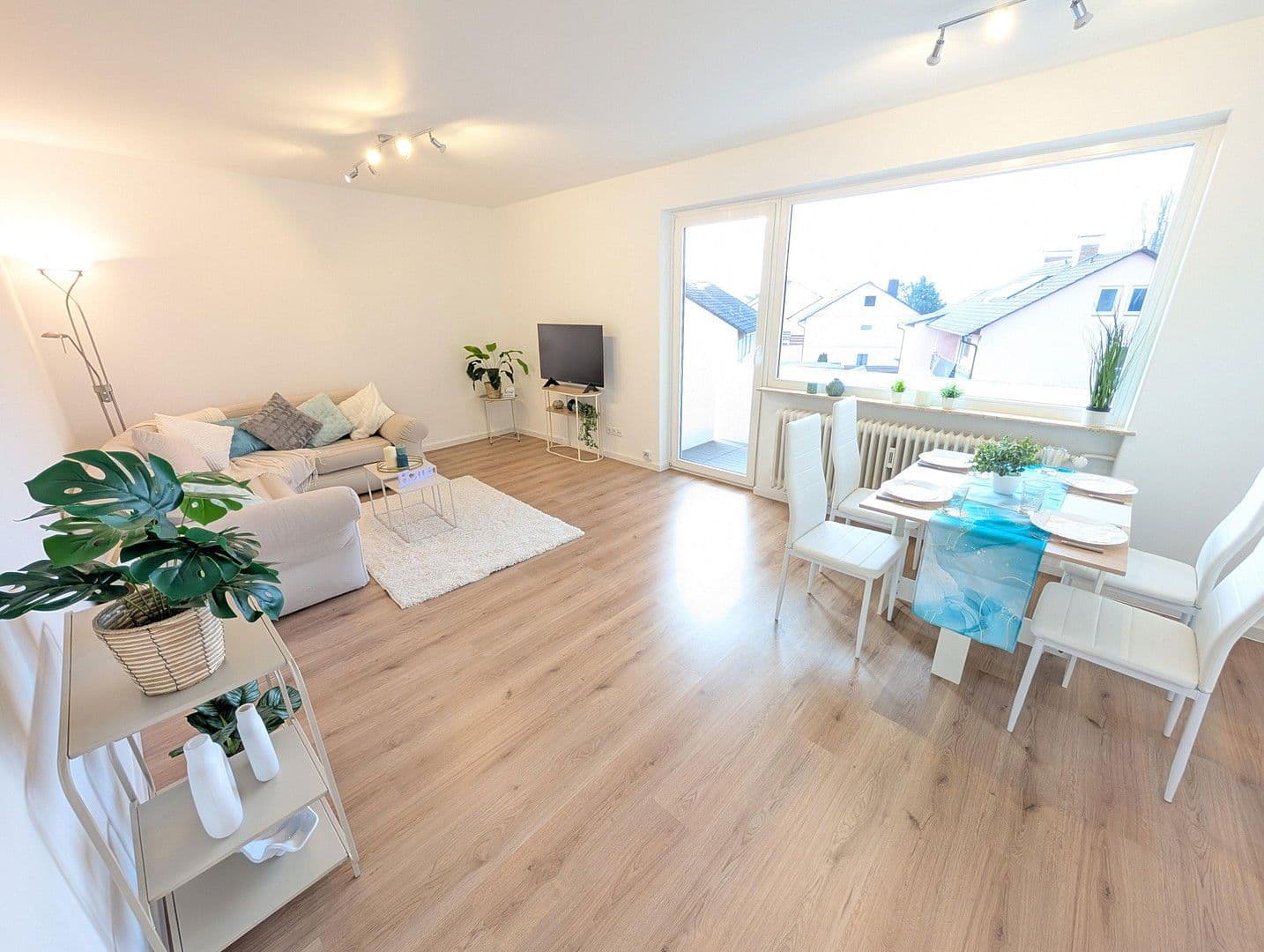 Prodej bytu 3+1 73 m², Im Doppelbrett 12, Mutterstadt, Porýní-Falc Prodej bytu 3+1 73 m², Im Doppelbrett 12, Mutterstadt, Porýní-Falc