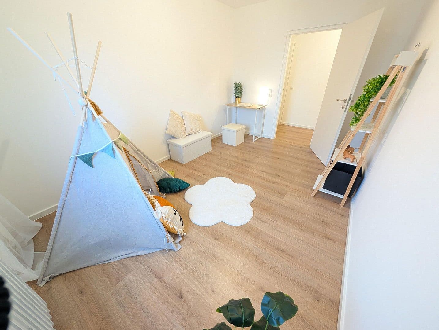 Prodej bytu 3+1 73 m², Im Doppelbrett 12, Mutterstadt, Porýní-Falc Prodej bytu 3+1 73 m², Im Doppelbrett 12, Mutterstadt, Porýní-Falc