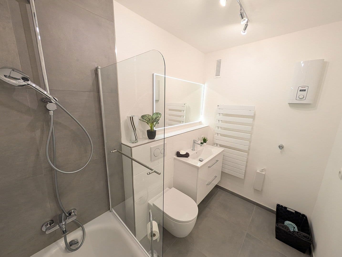 Prodej bytu 3+1 73 m², Im Doppelbrett 12, Mutterstadt, Porýní-Falc Prodej bytu 3+1 73 m², Im Doppelbrett 12, Mutterstadt, Porýní-Falc