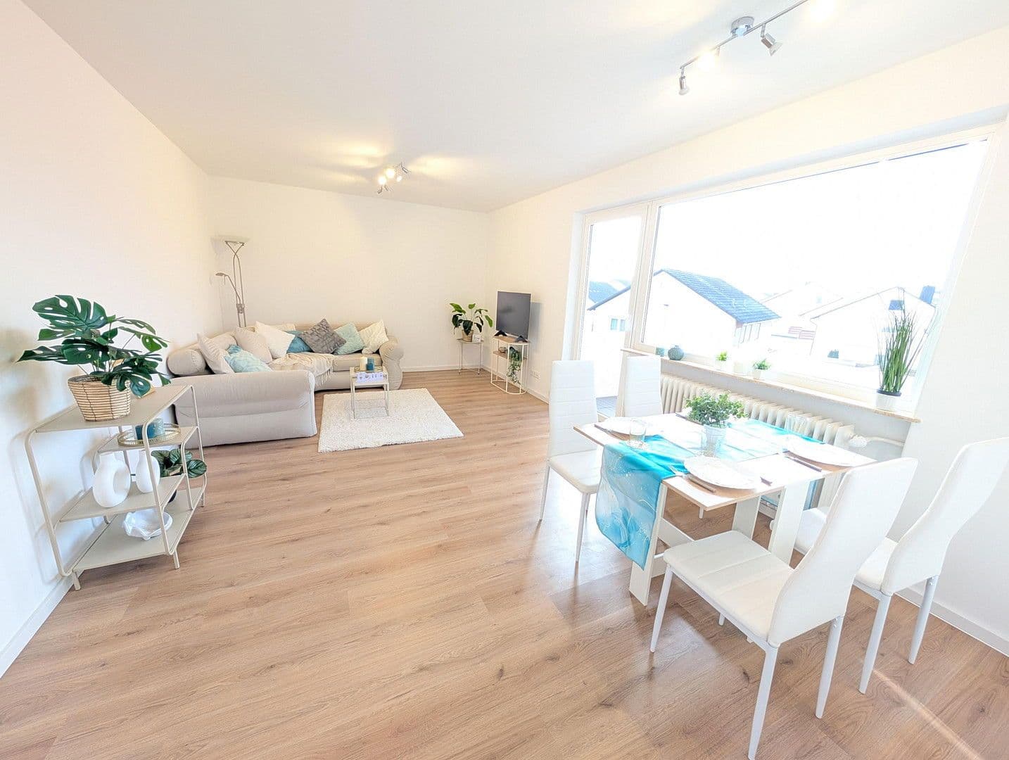 Prodej bytu 3+1 73 m², Im Doppelbrett 12, Mutterstadt, Porýní-Falc Prodej bytu 3+1 73 m², Im Doppelbrett 12, Mutterstadt, Porýní-Falc