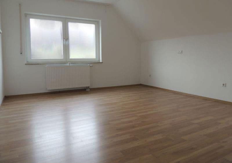 Pronájem bytu 3+kk 92 m², Mössingen, Bádensko-Württembersko Pronájem bytu 3+kk 92 m², Mössingen, Bádensko-Württembersko
