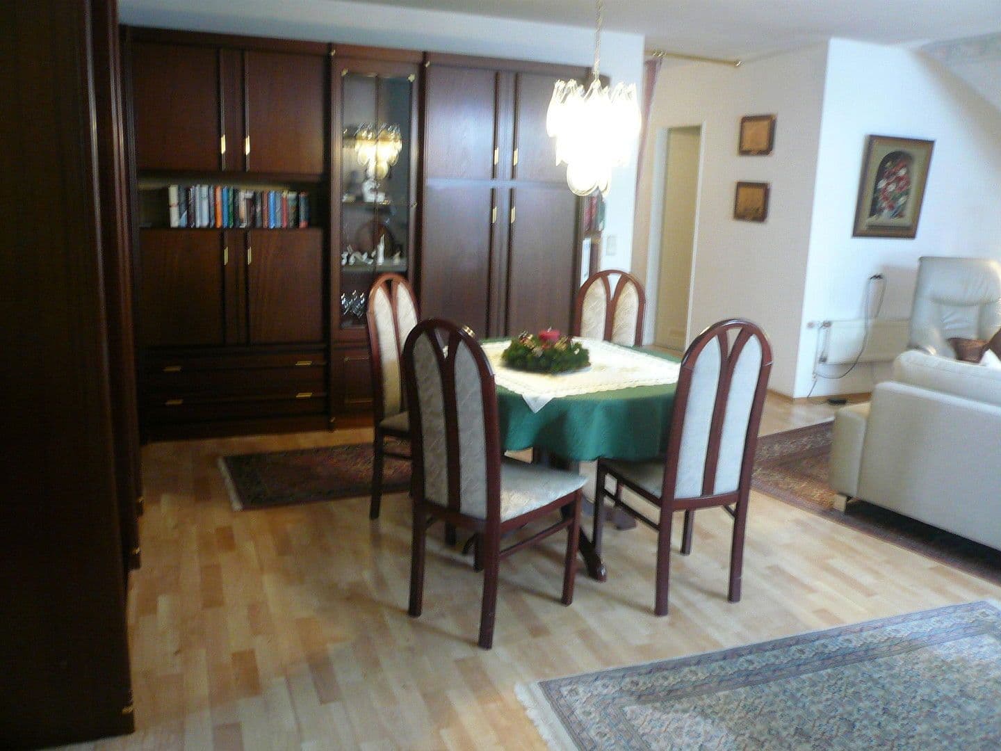 Pronájem bytu 2+1 69 m², Hauptstraße 284b, Heiligenhaus, Severní Porýní-Vestfálsko Pronájem bytu 2+1 69 m², Hauptstraße 284b, Heiligenhaus, Severní Porýní-Vestfálsko