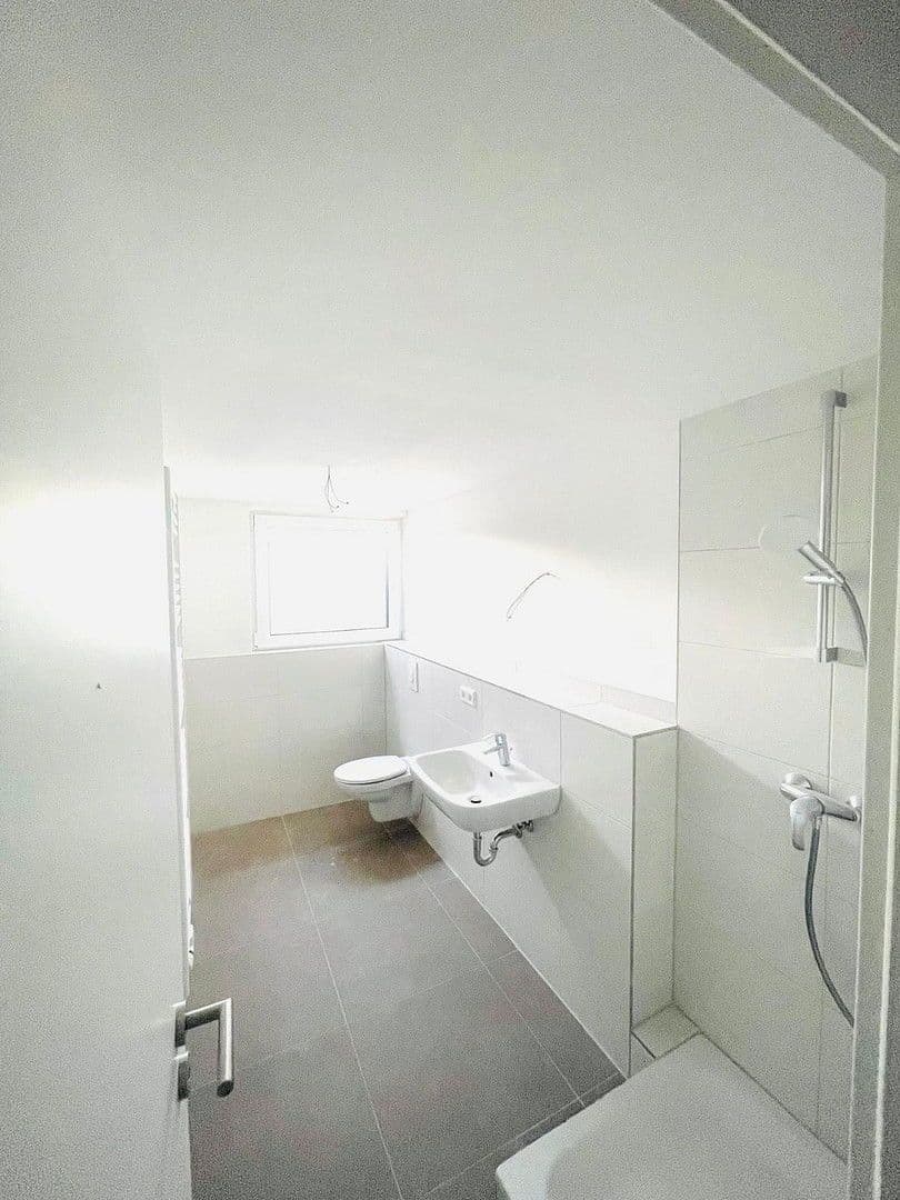 Prodej domu 157 m², pozemek 300 m², Jacob- Burckhardt- Straße 6, Blankenfelde-Mahlow, Braniborsko Prodej domu 157 m², pozemek 300 m², Jacob- Burckhardt- Straße 6, Blankenfelde-Mahlow, Braniborsko