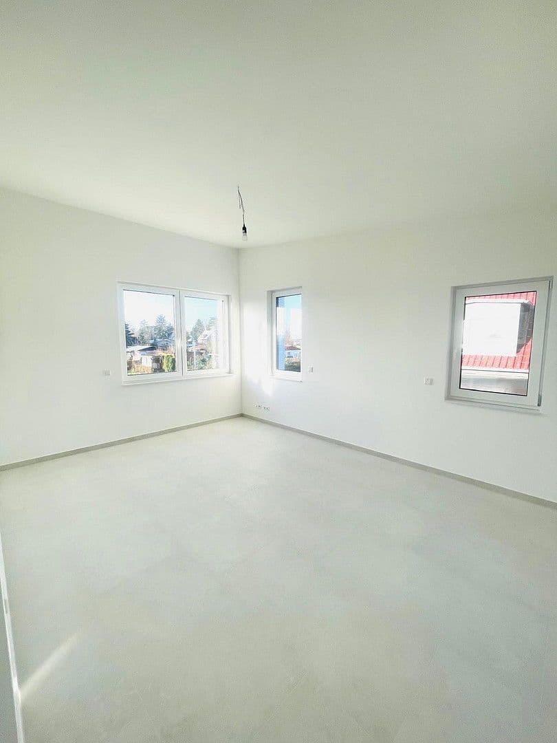 Prodej domu 157 m², pozemek 300 m², Jacob- Burckhardt- Straße 6, Blankenfelde-Mahlow, Braniborsko Prodej domu 157 m², pozemek 300 m², Jacob- Burckhardt- Straße 6, Blankenfelde-Mahlow, Braniborsko