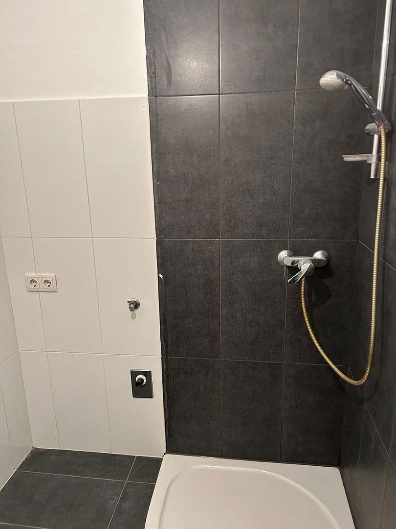 Prodej bytu 3+1 82 m², Innsbruck, Tyrolsko Prodej bytu 3+1 82 m², Innsbruck, Tyrolsko