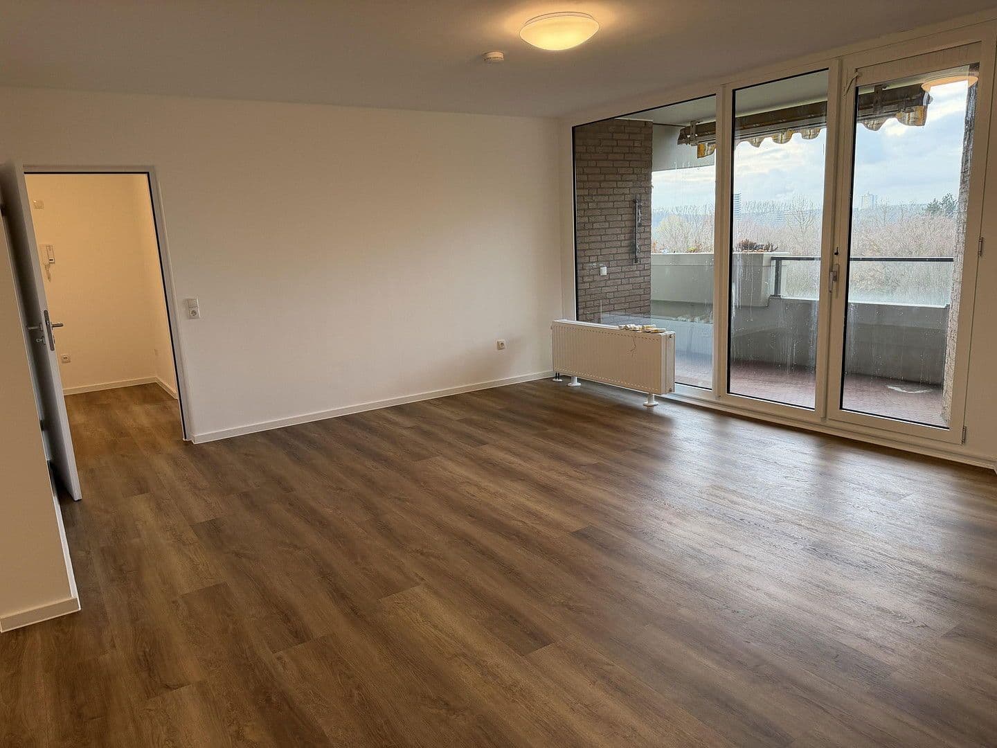 Pronájem bytu 3+1 97 m², Ziegeleiweg 20, Köln, Severní Porýní-Vestfálsko Pronájem bytu 3+1 97 m², Ziegeleiweg 20, Köln, Severní Porýní-Vestfálsko
