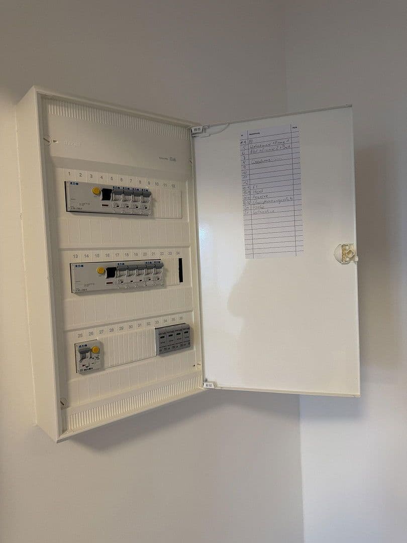 Pronájem bytu 3+1 97 m², Ziegeleiweg 20, Köln, Severní Porýní-Vestfálsko Pronájem bytu 3+1 97 m², Ziegeleiweg 20, Köln, Severní Porýní-Vestfálsko