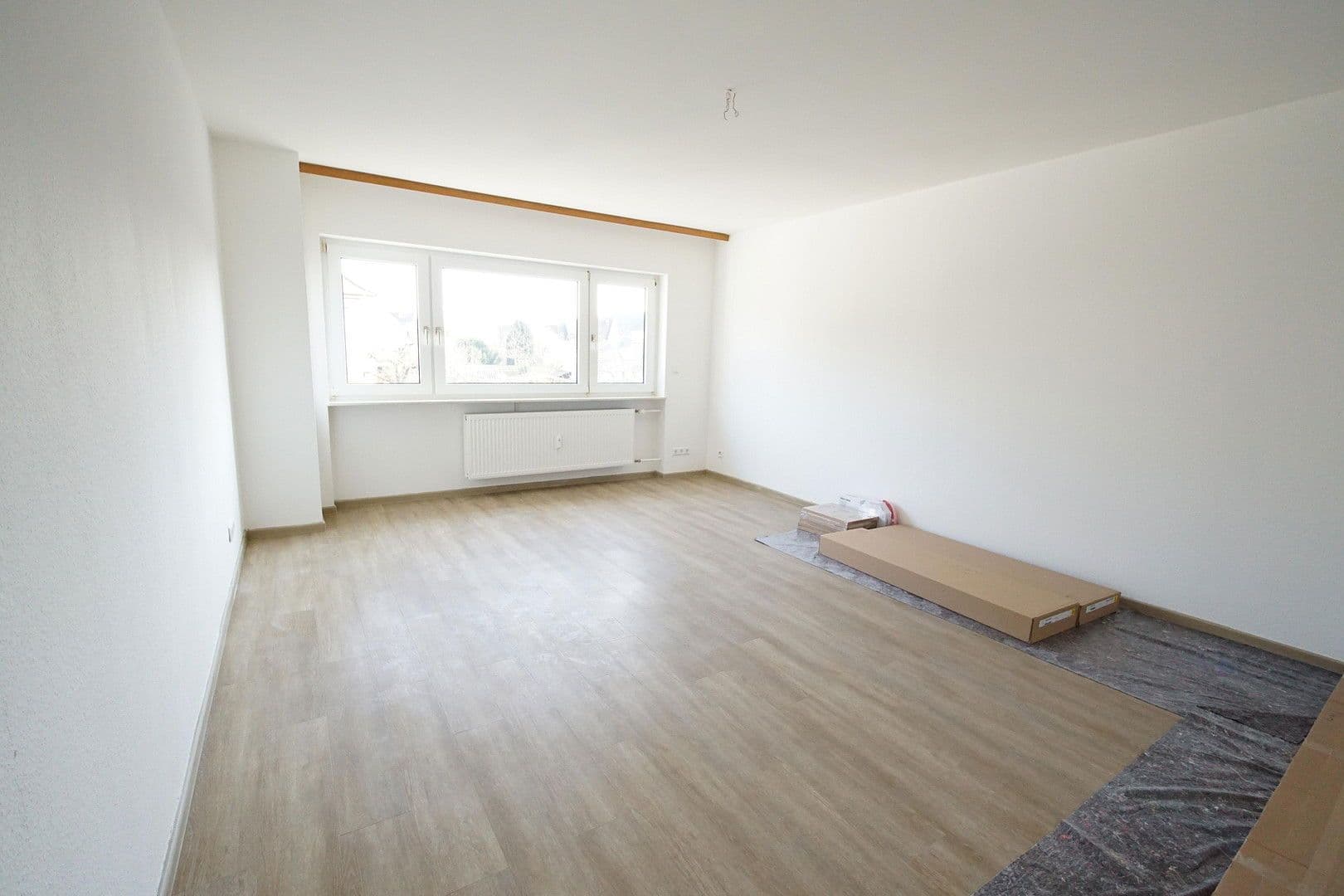 Pronájem bytu 4+1 107 m², Niddatal, Hessen Pronájem bytu 4+1 107 m², Niddatal, Hessen