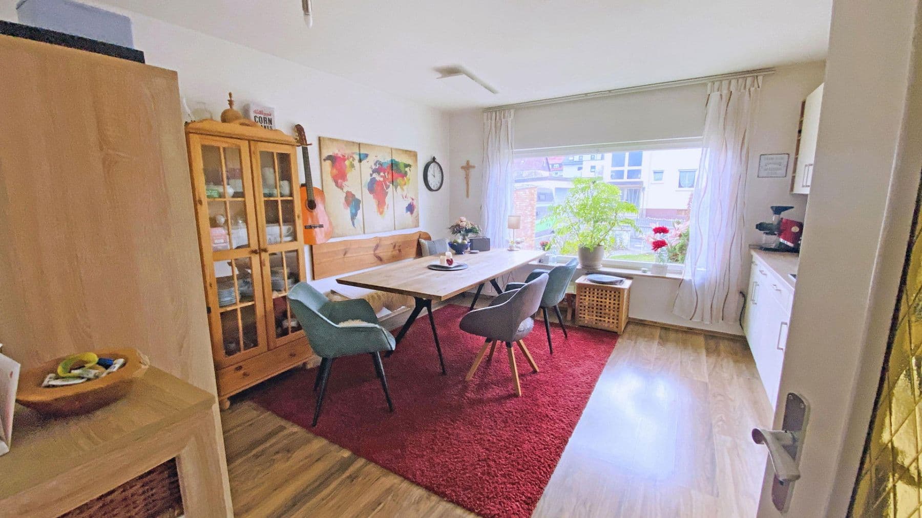 Prodej domu 164 m², pozemek 600 m², Veitsbronn, Bavorsko Prodej domu 164 m², pozemek 600 m², Veitsbronn, Bavorsko