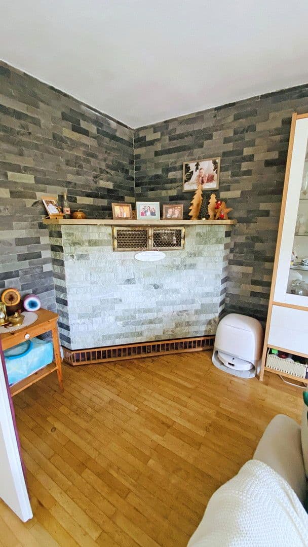 Prodej domu 164 m², pozemek 600 m², Veitsbronn, Bavorsko Prodej domu 164 m², pozemek 600 m², Veitsbronn, Bavorsko