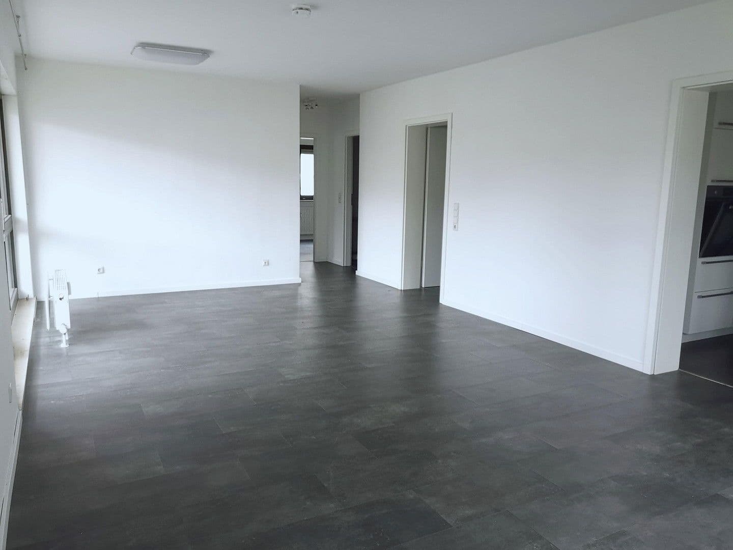 Pronájem bytu 3+1 87 m², Darmstadt, Hessen Pronájem bytu 3+1 87 m², Darmstadt, Hessen