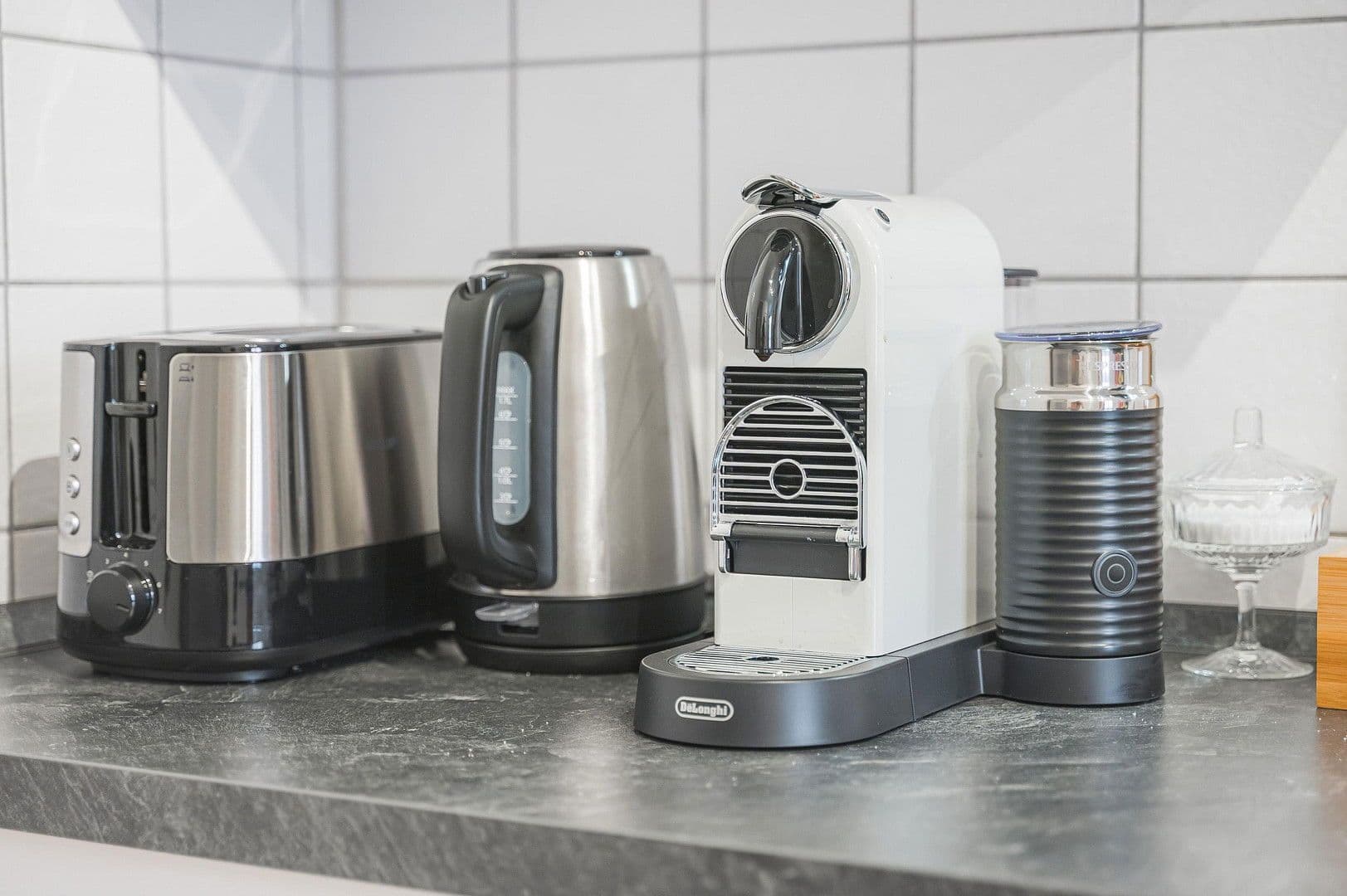 Pronájem bytu 2+kk 92 m², Am Kronenhof 29, Esslingen am Neckar, Bádensko-Württembersko Pronájem bytu 2+kk 92 m², Am Kronenhof 29, Esslingen am Neckar, Bádensko-Württembersko