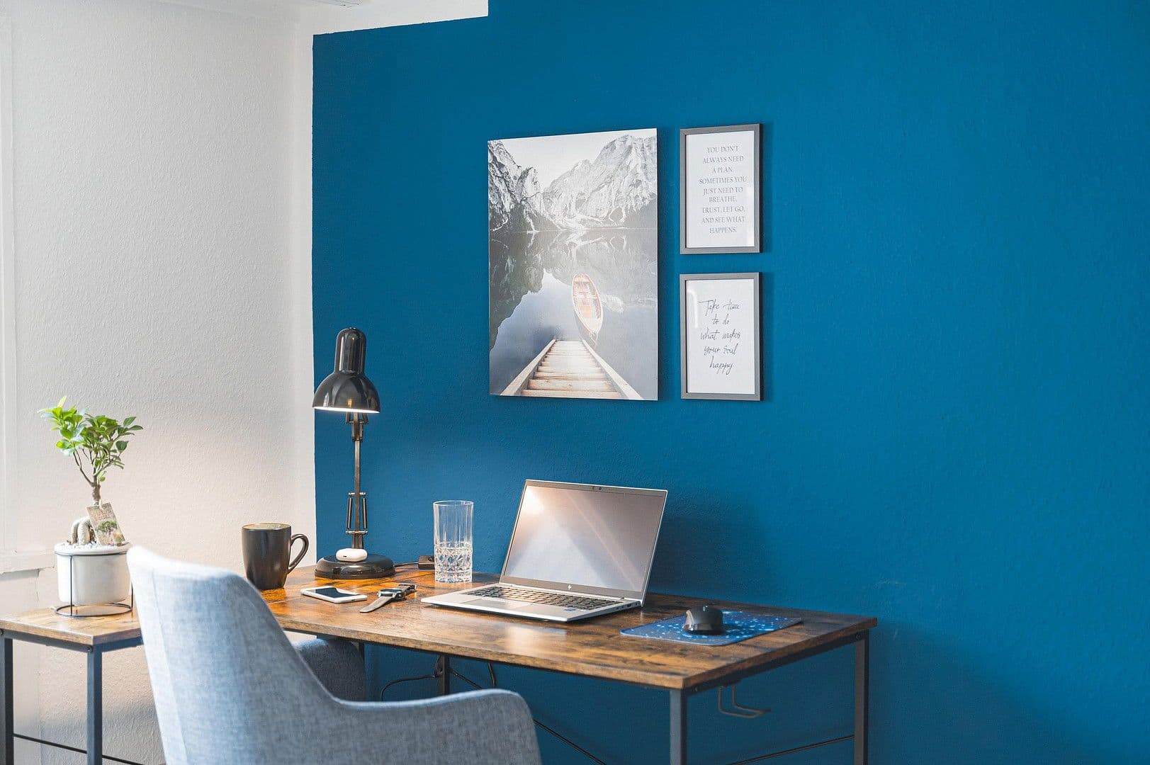 Pronájem bytu 2+kk 92 m², Am Kronenhof 29, Esslingen am Neckar, Bádensko-Württembersko Pronájem bytu 2+kk 92 m², Am Kronenhof 29, Esslingen am Neckar, Bádensko-Württembersko