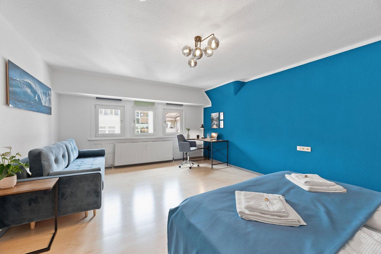 Pronájem bytu 2+kk 92 m², Am Kronenhof 29, Esslingen am Neckar, Bádensko-Württembersko Pronájem bytu 2+kk 92 m², Am Kronenhof 29, Esslingen am Neckar, Bádensko-Württembersko