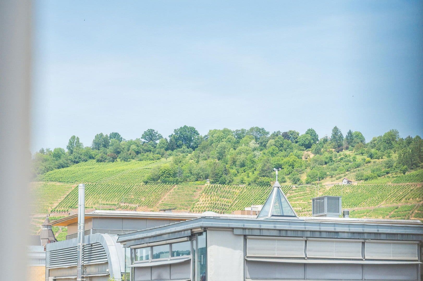 Pronájem bytu 2+kk 92 m², Am Kronenhof 29, Esslingen am Neckar, Bádensko-Württembersko Pronájem bytu 2+kk 92 m², Am Kronenhof 29, Esslingen am Neckar, Bádensko-Württembersko