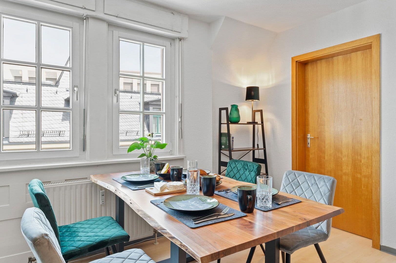 Pronájem bytu 2+kk 92 m², Am Kronenhof 29, Esslingen am Neckar, Bádensko-Württembersko Pronájem bytu 2+kk 92 m², Am Kronenhof 29, Esslingen am Neckar, Bádensko-Württembersko