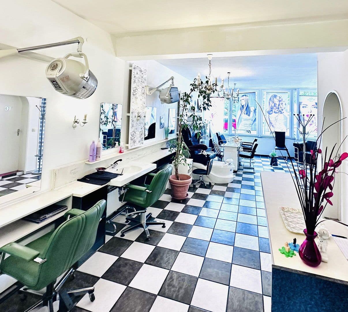 Pronájem nebytového prostoru 75 m², Sophienstraße 225, Karlsruhe, Bádensko-Württembersko Pronájem nebytového prostoru 75 m², Sophienstraße 225, Karlsruhe, Bádensko-Württembersko