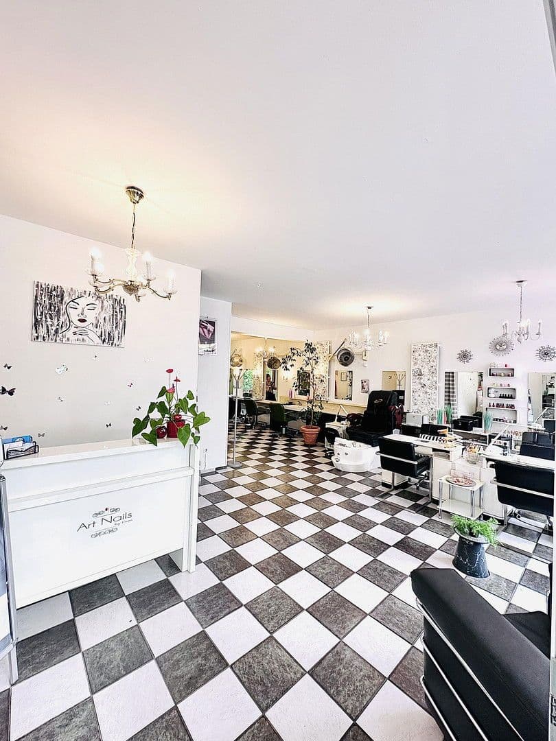 Pronájem nebytového prostoru 75 m², Sophienstraße 225, Karlsruhe, Bádensko-Württembersko Pronájem nebytového prostoru 75 m², Sophienstraße 225, Karlsruhe, Bádensko-Württembersko