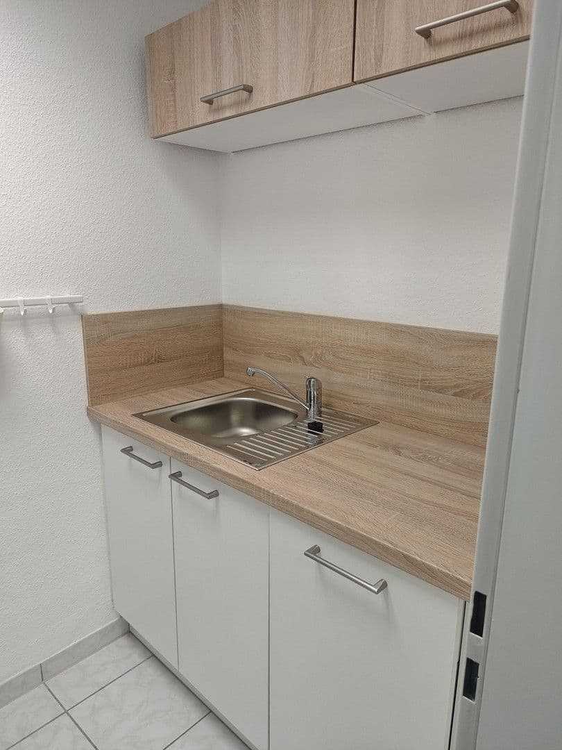 Pronájem kanceláře 124 m², Betzdorf, Porýní-Falc Pronájem kanceláře 124 m², Betzdorf, Porýní-Falc