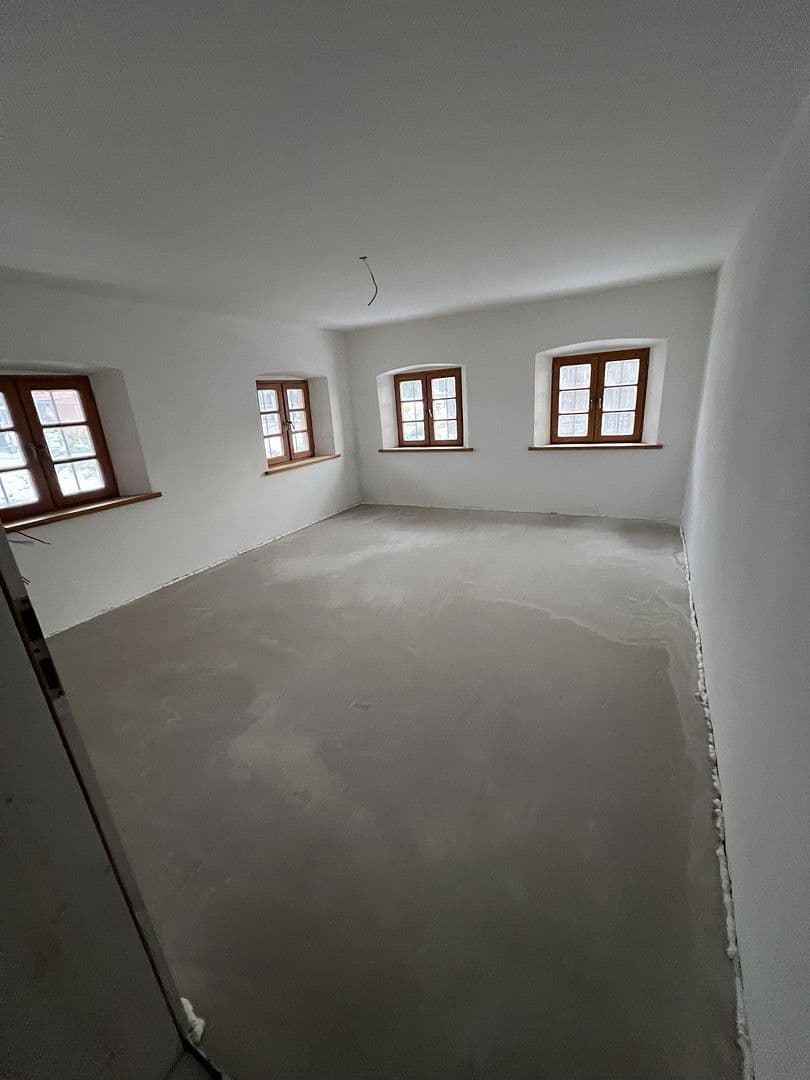 Pronájem domu 150 m², pozemek 300 m², Vogtareuth, Bavorsko Pronájem domu 150 m², pozemek 300 m², Vogtareuth, Bavorsko