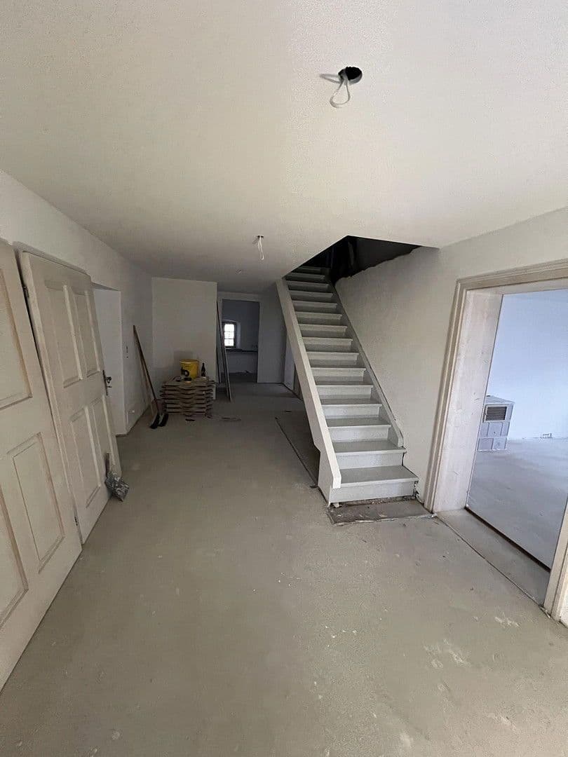 Pronájem domu 150 m², pozemek 300 m², Vogtareuth, Bavorsko Pronájem domu 150 m², pozemek 300 m², Vogtareuth, Bavorsko