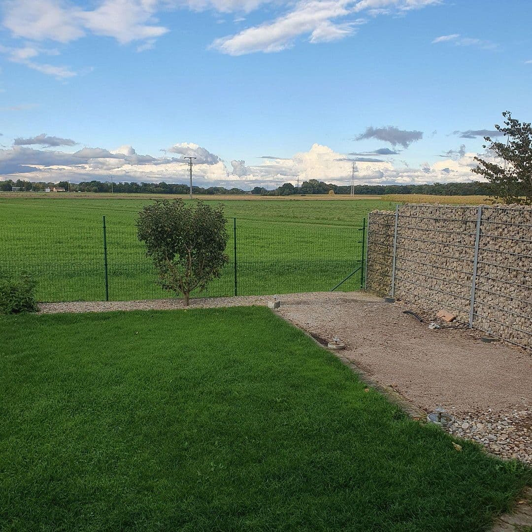 Prodej domu 121 m², pozemek 425 m², Weichering OT Lichtenau, Bavorsko Prodej domu 121 m², pozemek 425 m², Weichering OT Lichtenau, Bavorsko