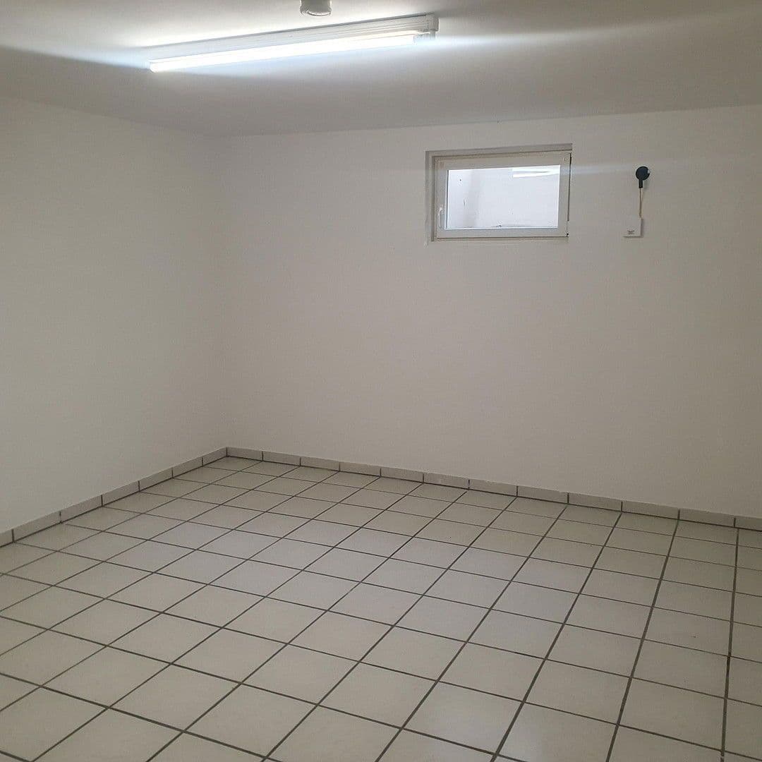 Prodej domu 121 m², pozemek 425 m², Weichering OT Lichtenau, Bavorsko Prodej domu 121 m², pozemek 425 m², Weichering OT Lichtenau, Bavorsko
