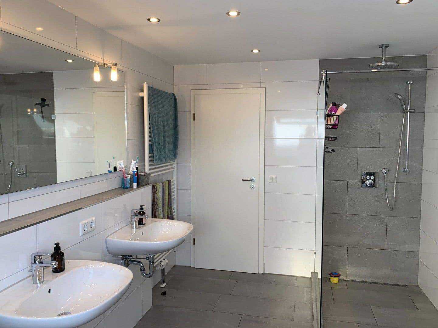 Prodej bytu 4+1 142 m², Esslingen am Neckar, Bádensko-Württembersko Prodej bytu 4+1 142 m², Esslingen am Neckar, Bádensko-Württembersko