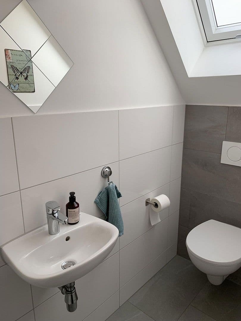 Prodej bytu 4+1 142 m², Esslingen am Neckar, Bádensko-Württembersko Prodej bytu 4+1 142 m², Esslingen am Neckar, Bádensko-Württembersko