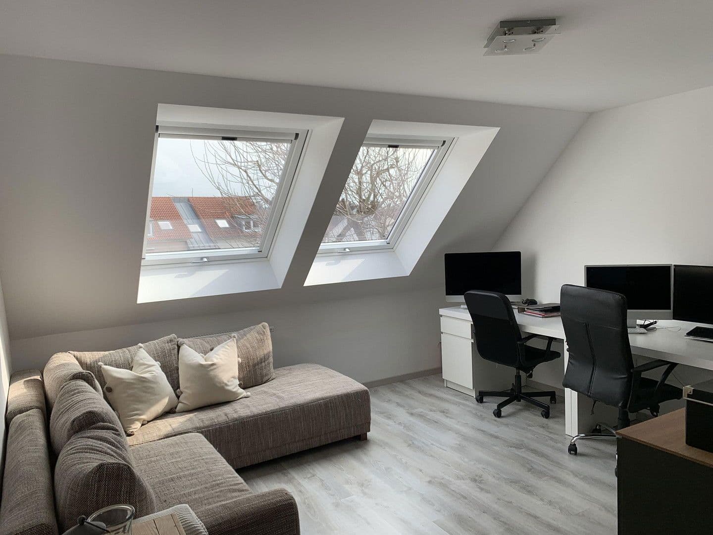 Prodej bytu 4+1 142 m², Esslingen am Neckar, Bádensko-Württembersko Prodej bytu 4+1 142 m², Esslingen am Neckar, Bádensko-Württembersko