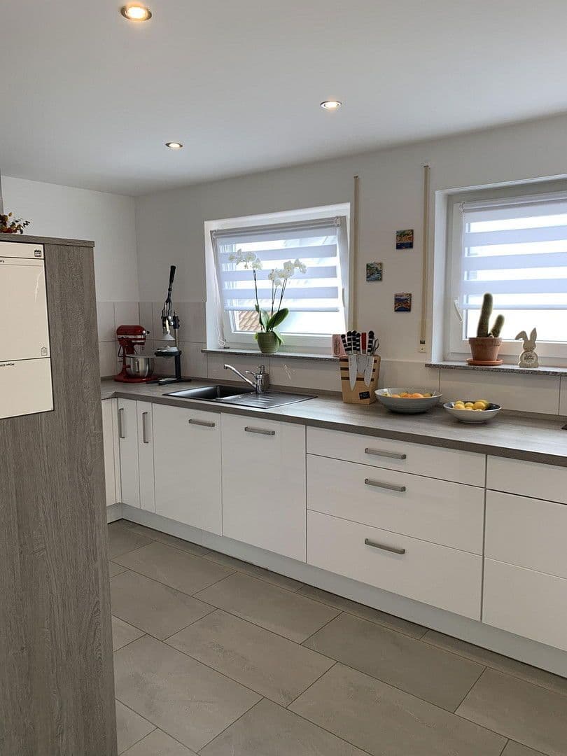 Prodej bytu 4+1 142 m², Esslingen am Neckar, Bádensko-Württembersko Prodej bytu 4+1 142 m², Esslingen am Neckar, Bádensko-Württembersko