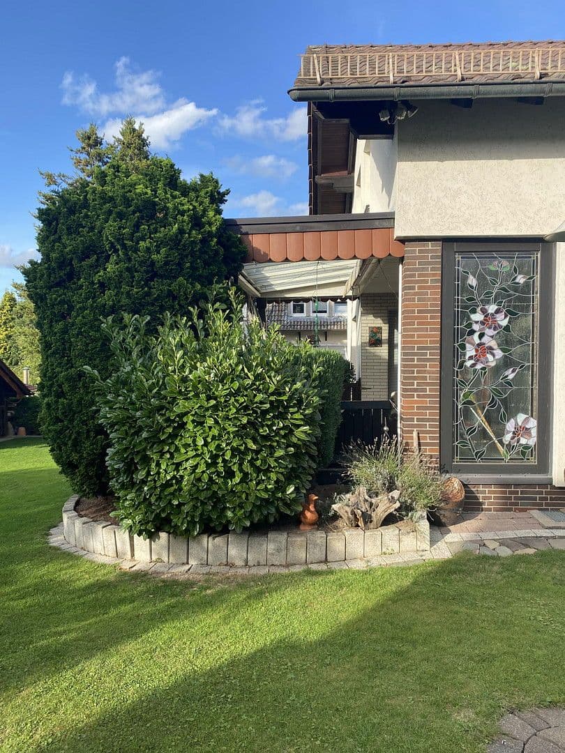 Prodej domu 229 m², pozemek 689 m², Westallee 9, Mogendorf, Porýní-Falc Prodej domu 229 m², pozemek 689 m², Westallee 9, Mogendorf, Porýní-Falc