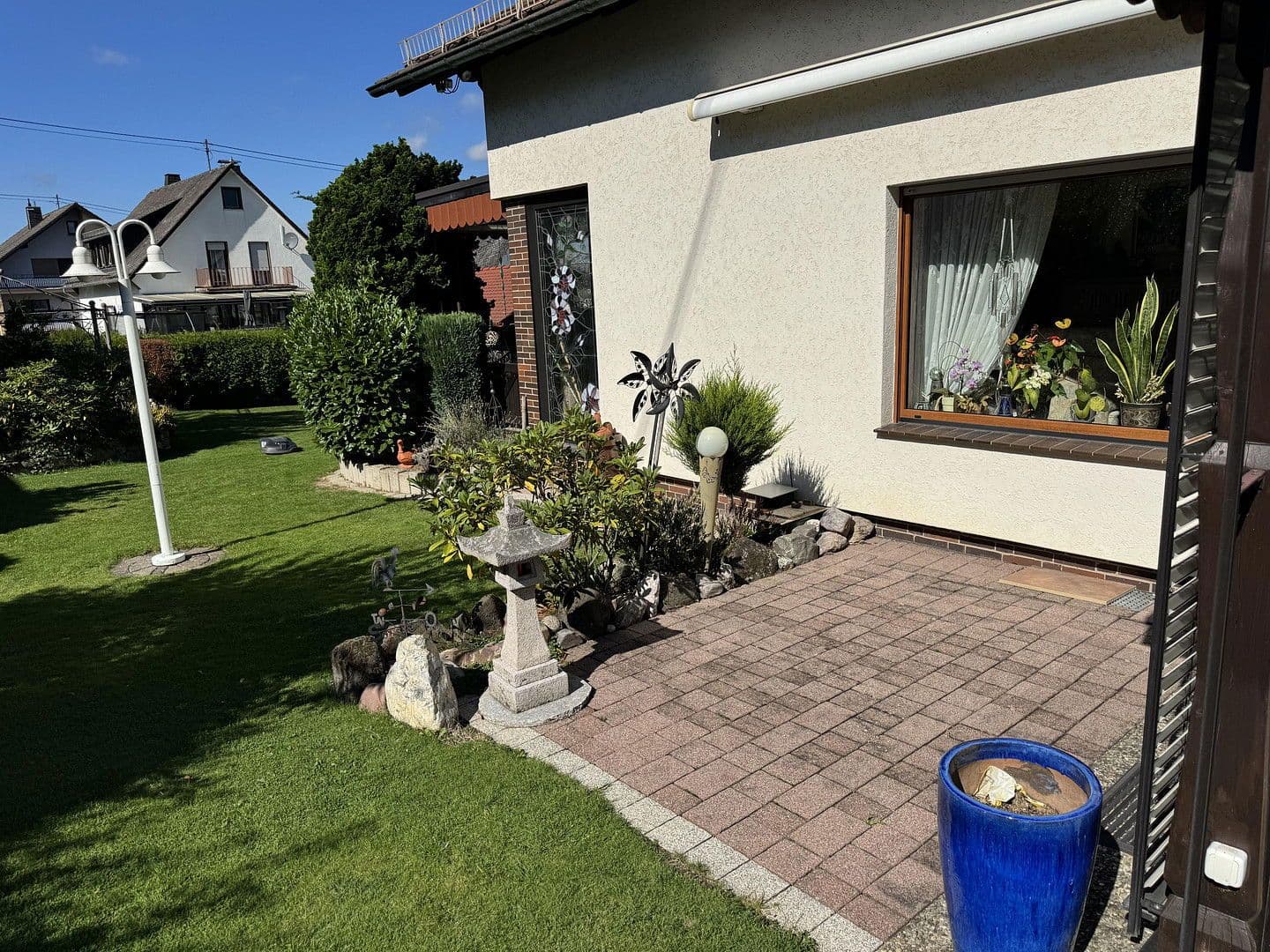 Prodej domu 229 m², pozemek 689 m², Westallee 9, Mogendorf, Porýní-Falc Prodej domu 229 m², pozemek 689 m², Westallee 9, Mogendorf, Porýní-Falc