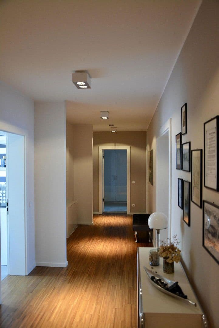 Prodej bytu 4+1 148 m², Gertrudenstraße, Rostock, Mecklenburg-Vorpommern Prodej bytu 4+1 148 m², Gertrudenstraße, Rostock, Mecklenburg-Vorpommern