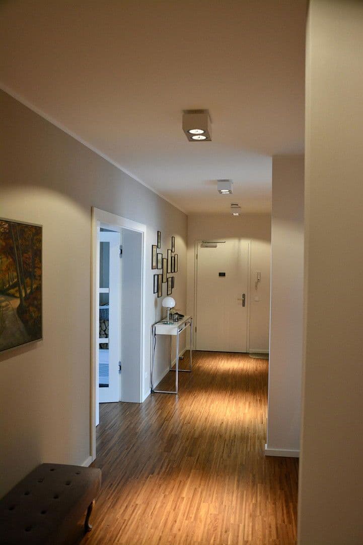 Prodej bytu 4+1 148 m², Gertrudenstraße, Rostock, Mecklenburg-Vorpommern Prodej bytu 4+1 148 m², Gertrudenstraße, Rostock, Mecklenburg-Vorpommern