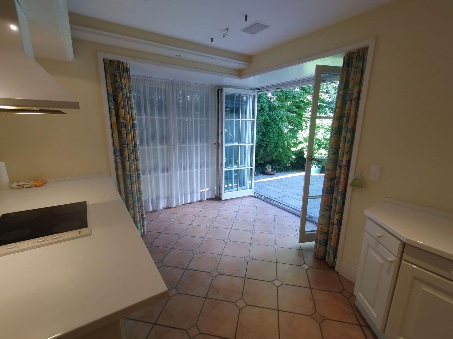 Pronájem domu 357 m², pozemek 1.008 m², Hamburg, Hamburg Pronájem domu 357 m², pozemek 1.008 m², Hamburg, Hamburg