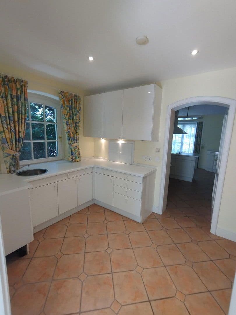 Pronájem domu 357 m², pozemek 1.008 m², Hamburg, Hamburg Pronájem domu 357 m², pozemek 1.008 m², Hamburg, Hamburg