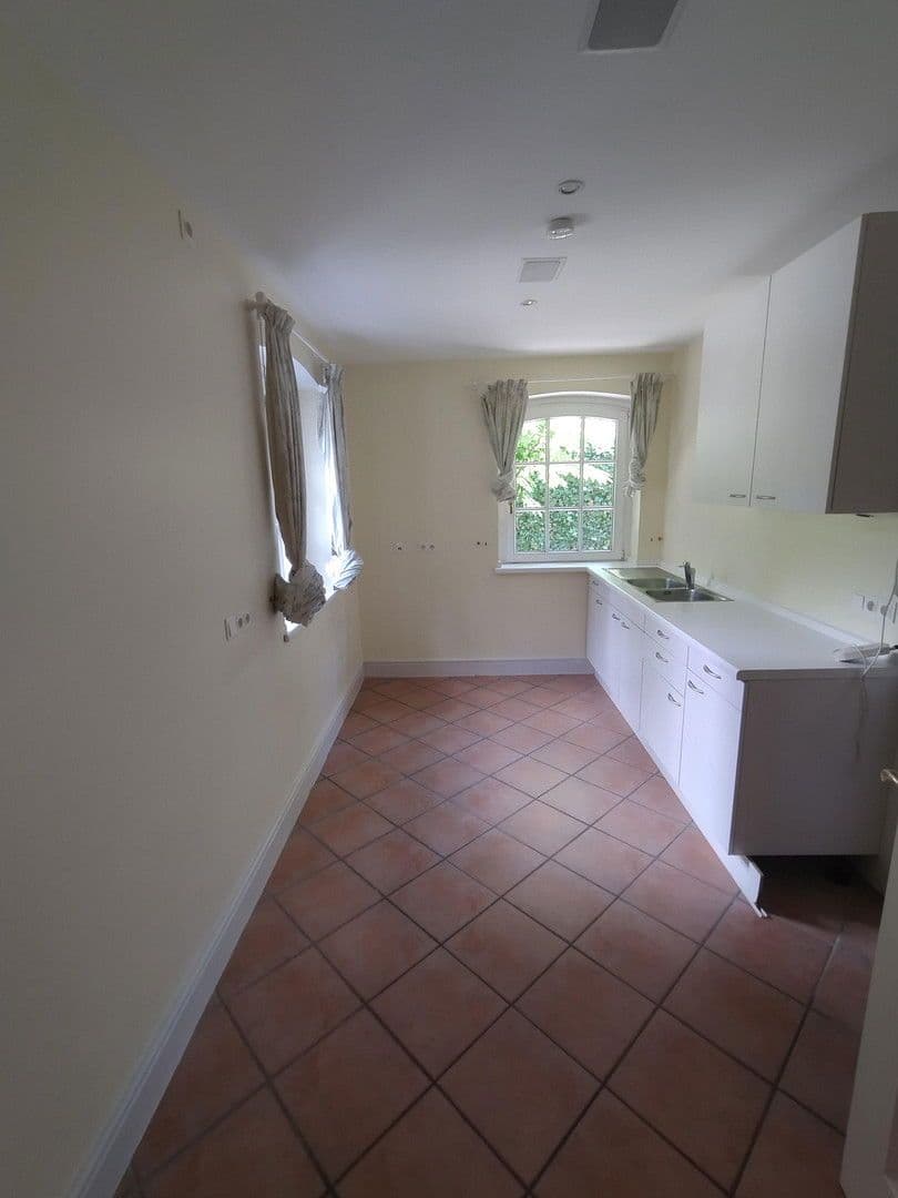 Pronájem domu 357 m², pozemek 1.008 m², Hamburg, Hamburg Pronájem domu 357 m², pozemek 1.008 m², Hamburg, Hamburg