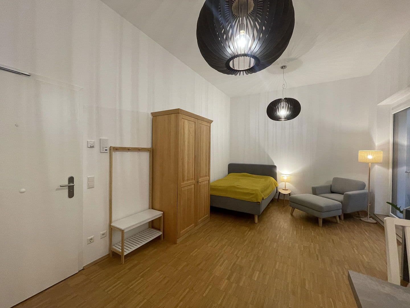 Pronájem bytu 1+1 25 m², Tutzing, Bavorsko Pronájem bytu 1+1 25 m², Tutzing, Bavorsko