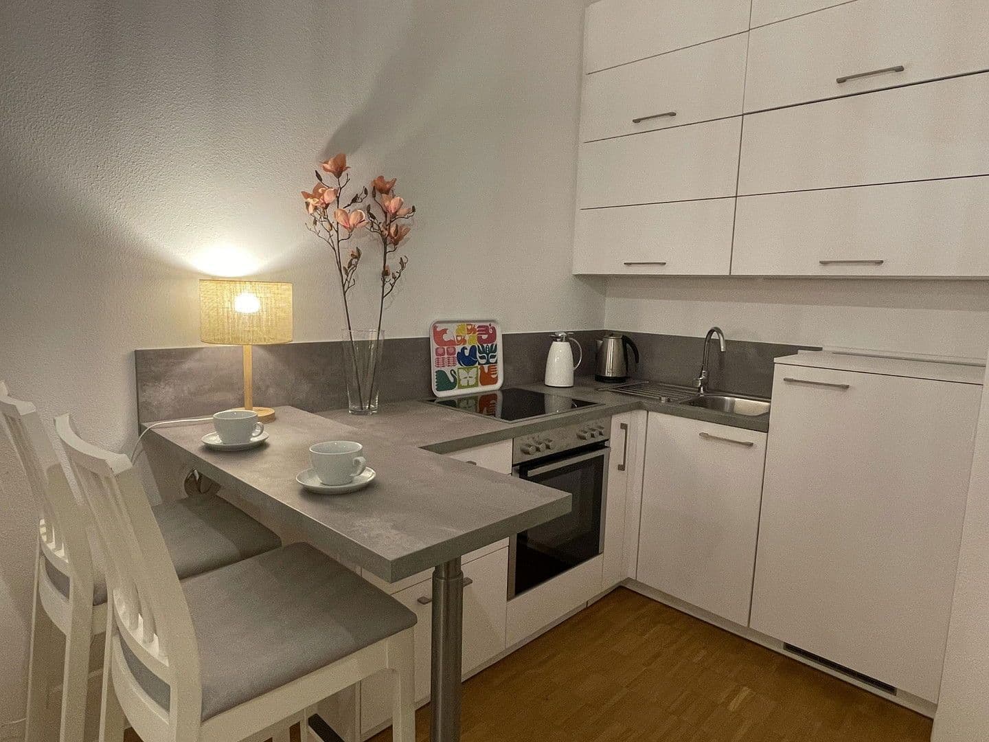 Pronájem bytu 1+1 25 m², Tutzing, Bavorsko Pronájem bytu 1+1 25 m², Tutzing, Bavorsko