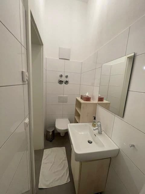 Pronájem bytu 1+1 25 m², Tutzing, Bavorsko Pronájem bytu 1+1 25 m², Tutzing, Bavorsko