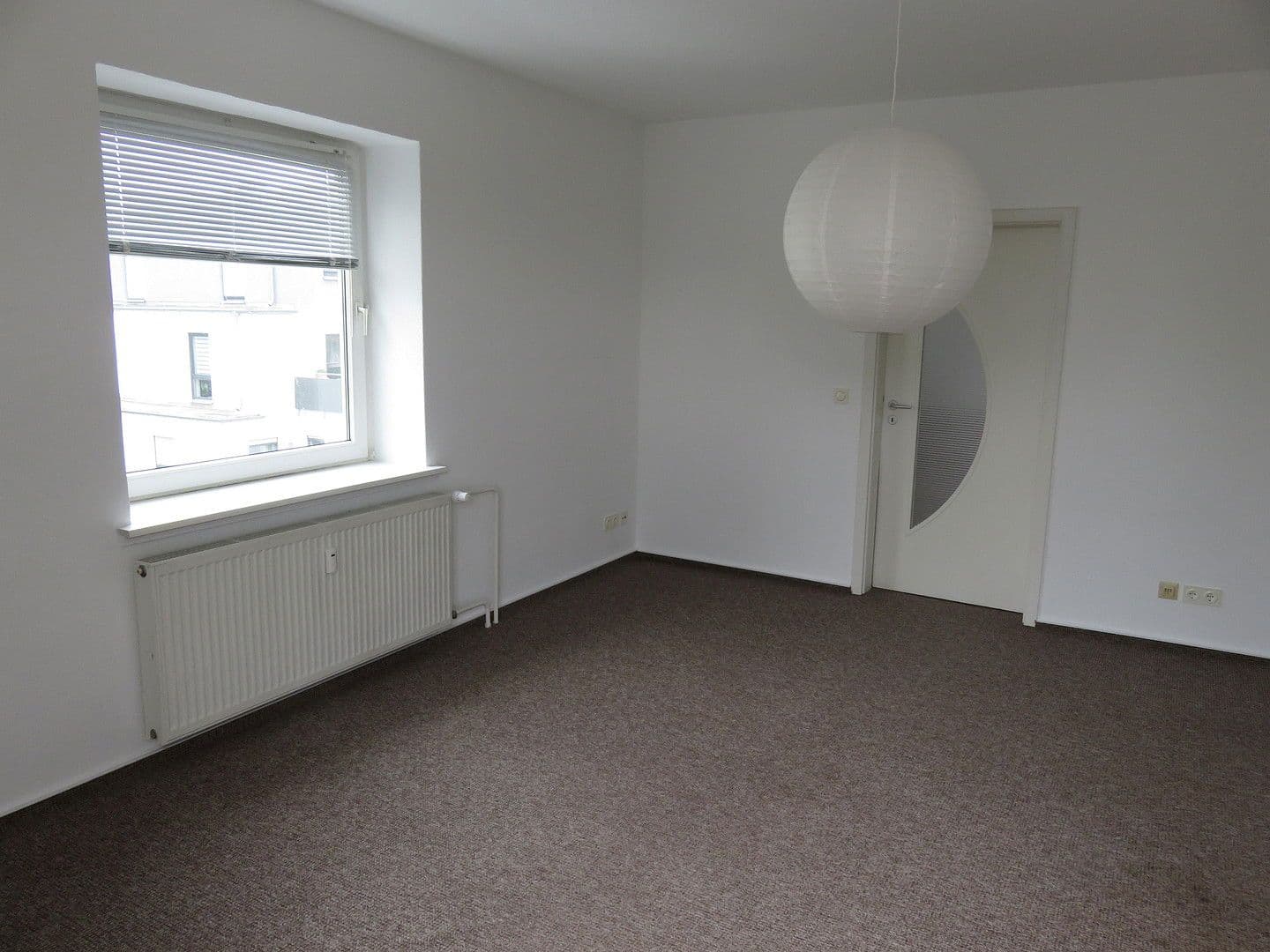 Prodej bytu 3+1 72 m², Hermann-Stöber-Straße 16, Helmstedt, Dolní Sasko Prodej bytu 3+1 72 m², Hermann-Stöber-Straße 16, Helmstedt, Dolní Sasko