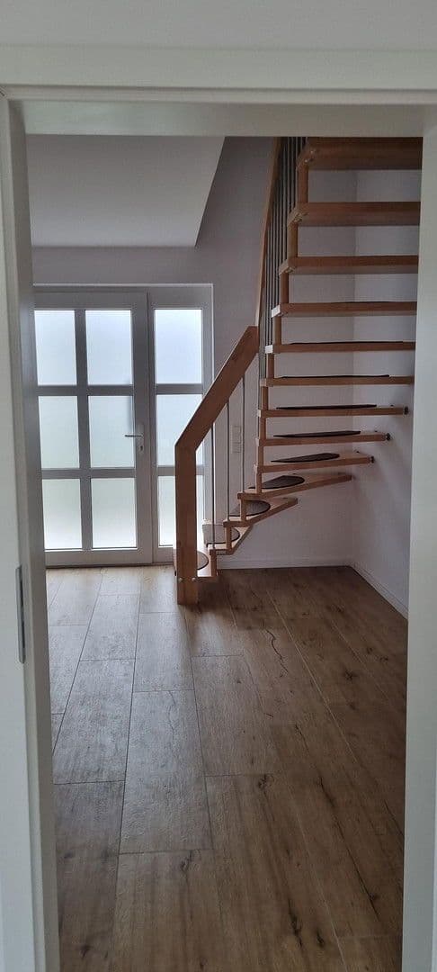 Pronájem domu 198 m², pozemek 560 m², Borkwalde, Braniborsko Pronájem domu 198 m², pozemek 560 m², Borkwalde, Braniborsko