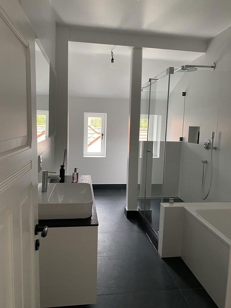 Prodej bytu 230 m², Berlin, Berlín Prodej bytu 230 m², Berlin, Berlín