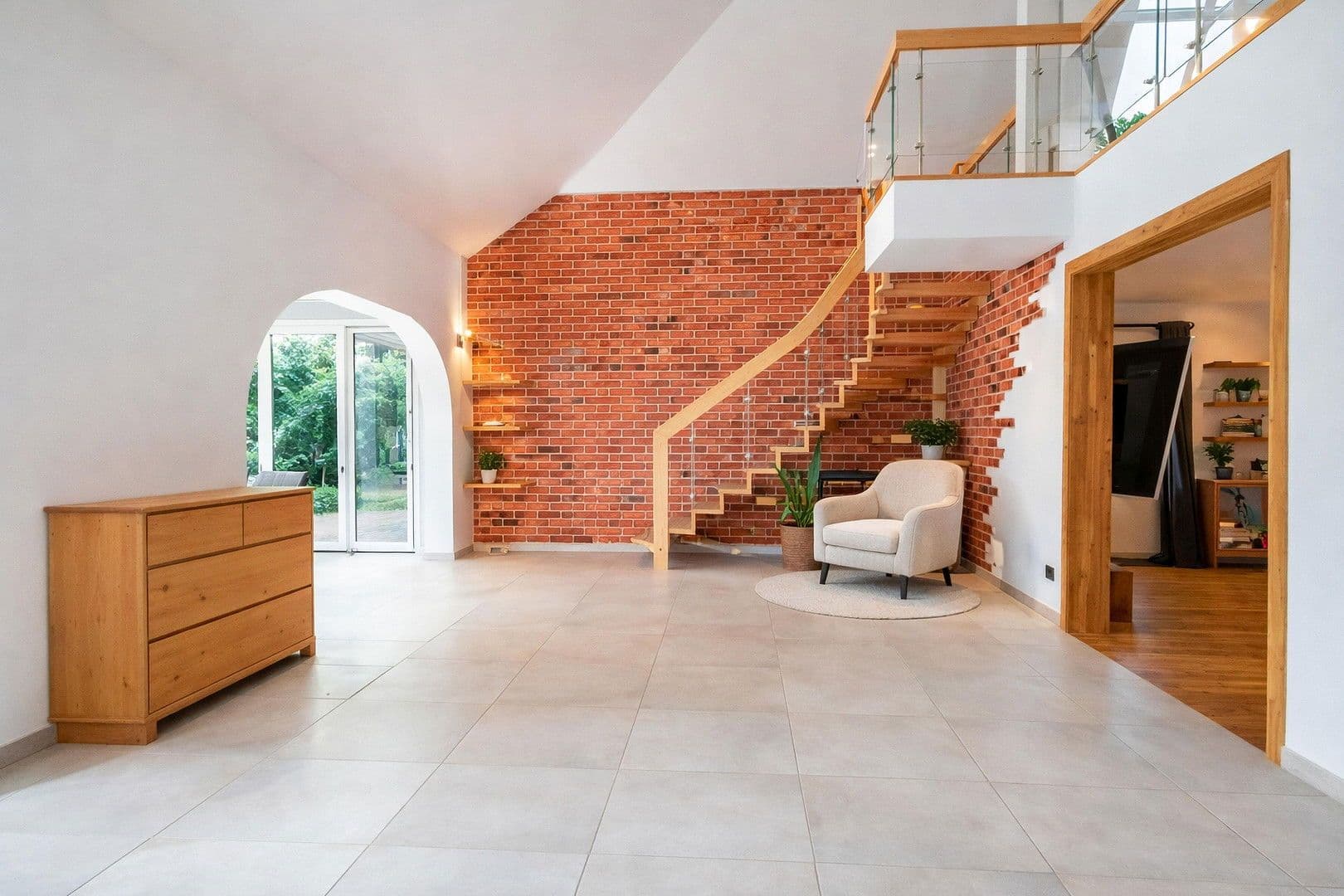 Prodej domu 244 m², pozemek 1.155 m², Sandhörn 15, Grünendeich, Dolní Sasko Prodej domu 244 m², pozemek 1.155 m², Sandhörn 15, Grünendeich, Dolní Sasko