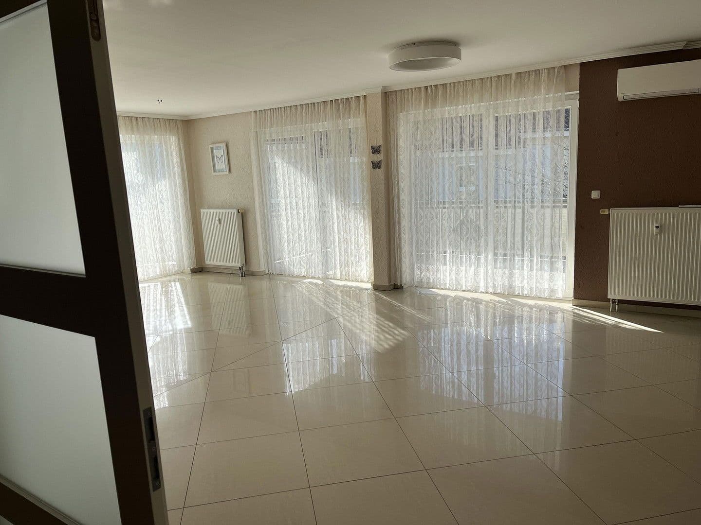 Prodej domu 263 m², pozemek 535 m², Darmstädter Straße 69a, Rüsselsheim am Main, Hessen Prodej domu 263 m², pozemek 535 m², Darmstädter Straße 69a, Rüsselsheim am Main, Hessen