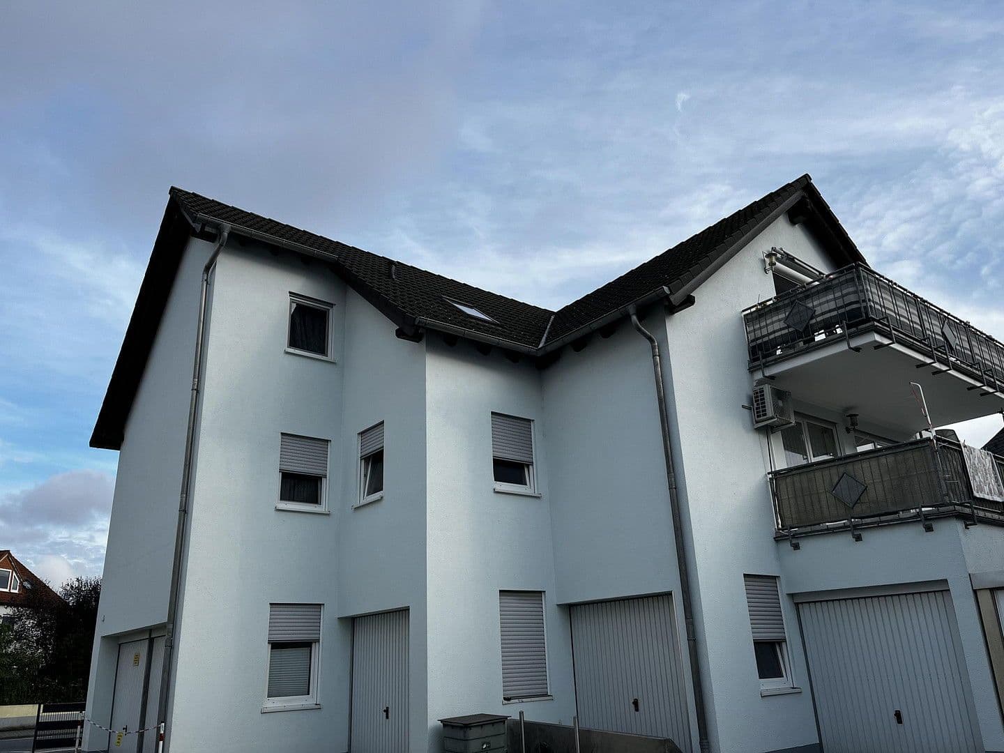 Prodej domu 263 m², pozemek 535 m², Darmstädter Straße 69a, Rüsselsheim am Main, Hessen Prodej domu 263 m², pozemek 535 m², Darmstädter Straße 69a, Rüsselsheim am Main, Hessen